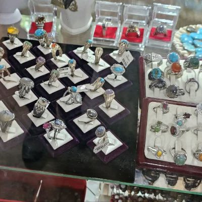 عدم تجارت و برند سازی گوهرسنگ های ایرانی